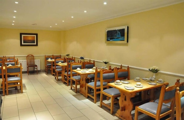 Olympic House Hotel image 13